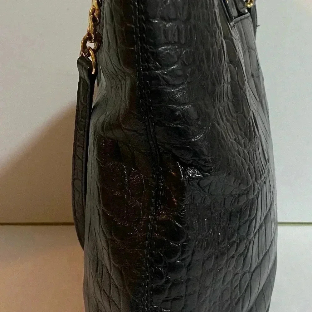 Michael kors black embossed leather shoulder handbag - Picture 4 of 12